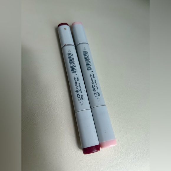 Copic Sketch Markers (set of 13 + 1 refill) 🎨R, Y, G, B, Pink, Purple, Neutral - Picture 8 of 13